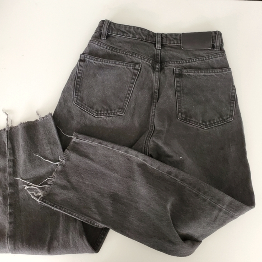 Zara 4 High Waisted Black denim Straight Leg Pants Distressed Grey Jeans Rip Hem